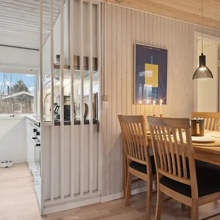 Дом отдыха Cozy In With Wifi